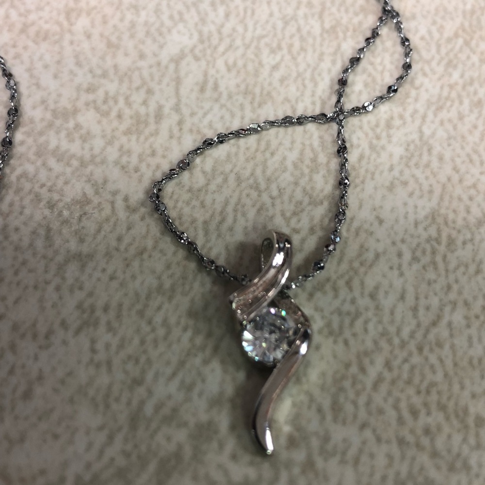 Neckless